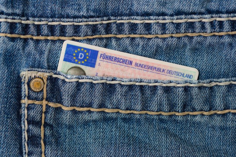 Wat komt er kijken bij het halen van een autorijbewijs?
